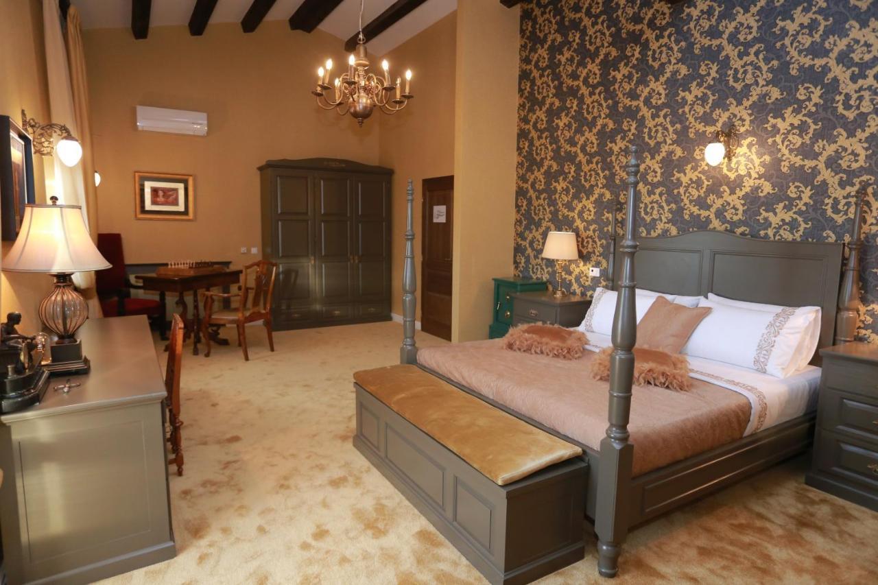Villa Carolus-Luxurious Istrian Villa Barat  ภายนอก รูปภาพ
