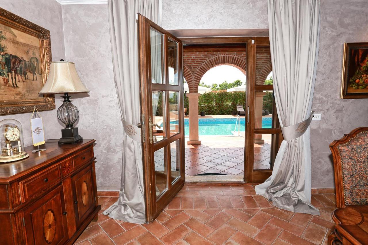Villa Carolus-Luxurious Istrian Villa Barat  ภายนอก รูปภาพ