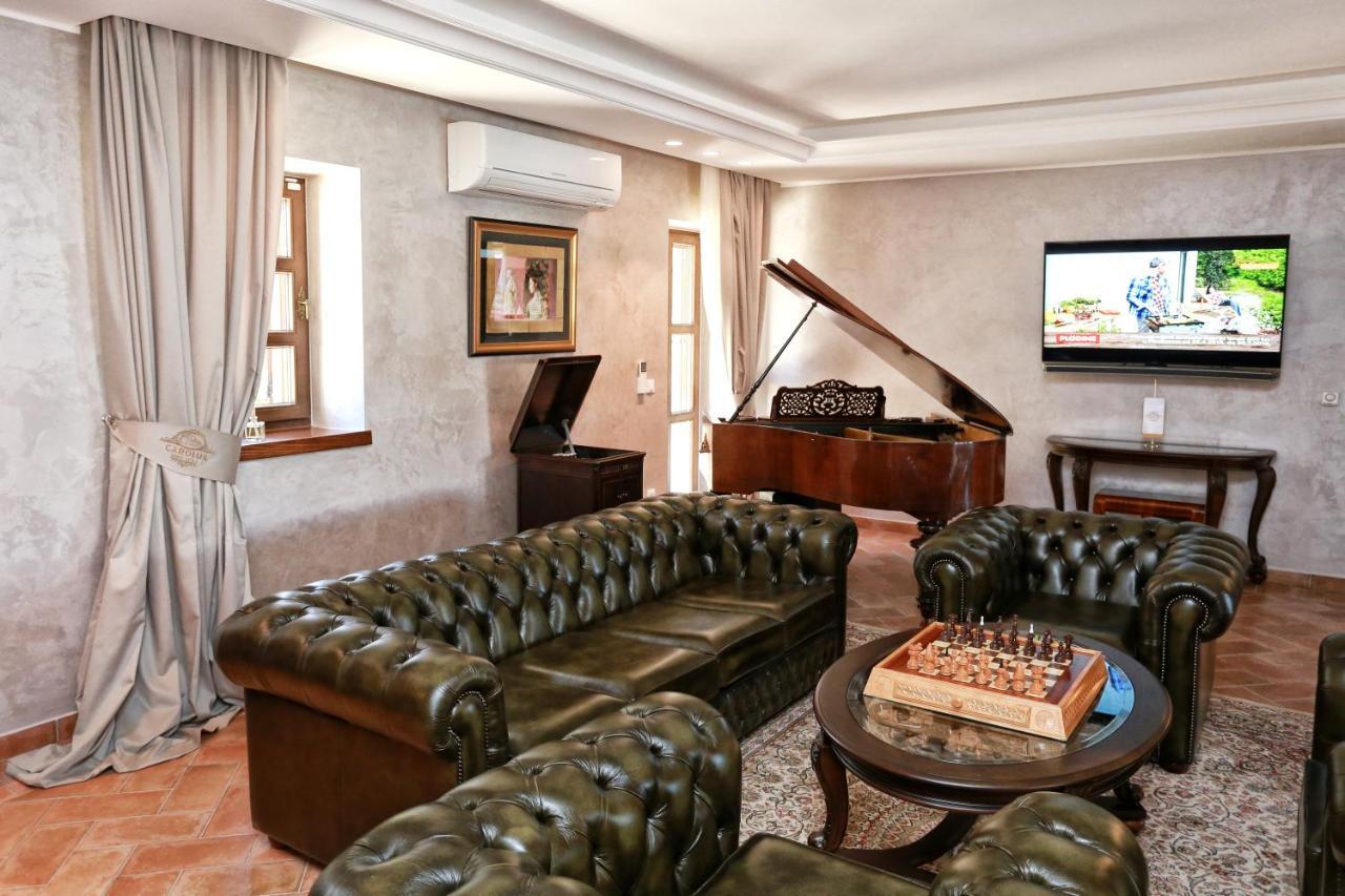 Villa Carolus-Luxurious Istrian Villa Barat  ภายนอก รูปภาพ